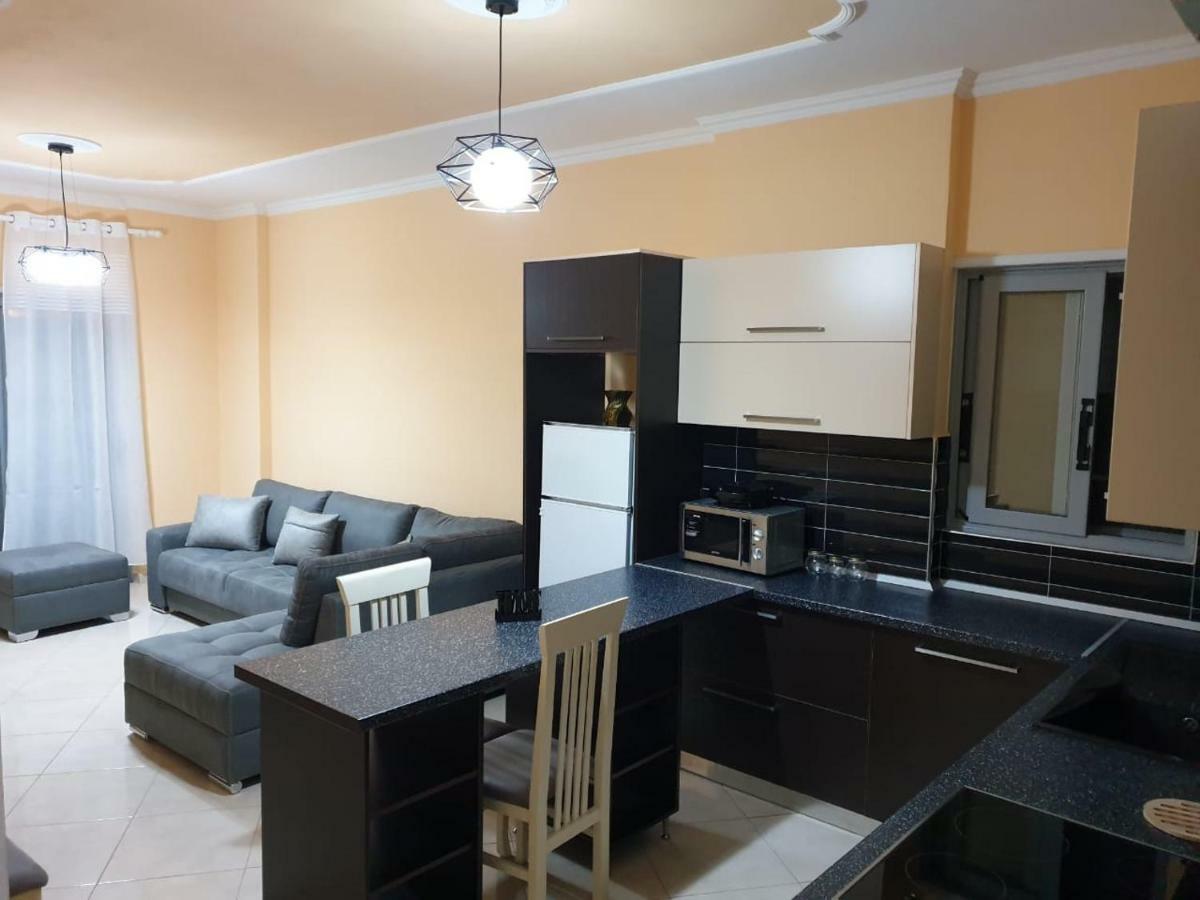 אוריקום Ann'Apartment מראה חיצוני תמונה