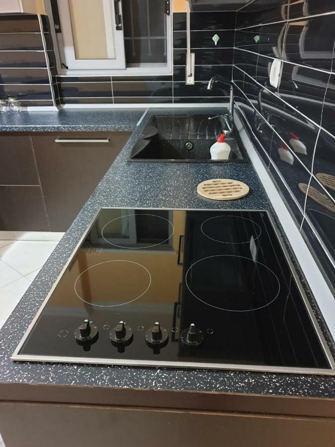 אוריקום Ann'Apartment מראה חיצוני תמונה