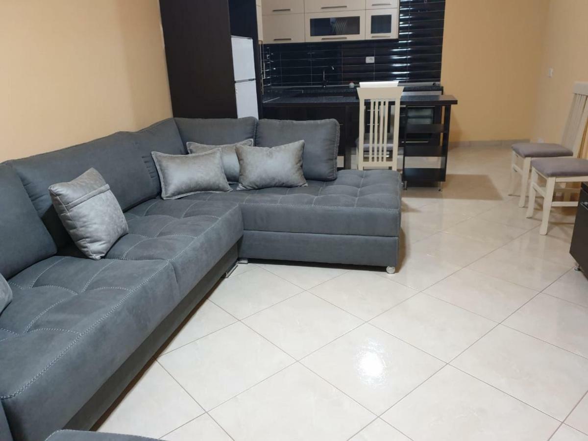 אוריקום Ann'Apartment מראה חיצוני תמונה