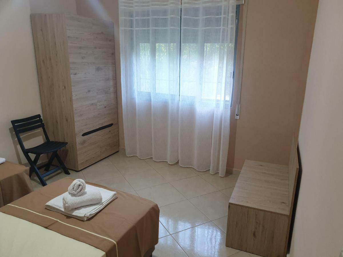 אוריקום Ann'Apartment מראה חיצוני תמונה